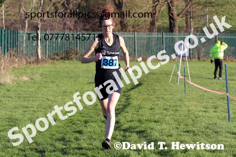 Womens Seniors and Masters, 2023 Birtley Cross Country Relays, County Durham. Photo: David T. Hewitson/Sports for All Pics